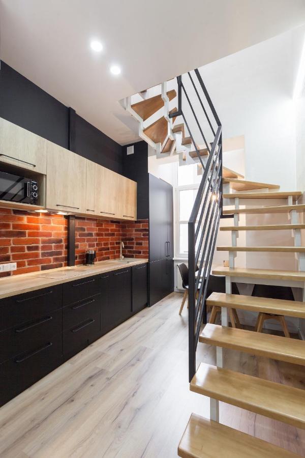 Leogrand Apartments On Khmelnytskoho 11 Lviv Eksteriør bilde