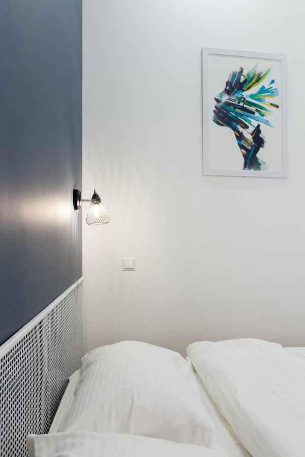 Leogrand Apartments On Khmelnytskoho 11 Lviv Eksteriør bilde